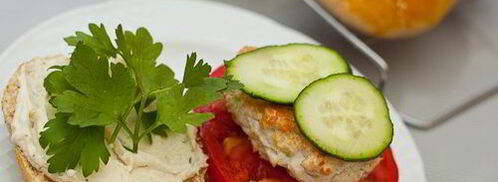 куриный бургер с булочками из трех видов муки. Шаг 10