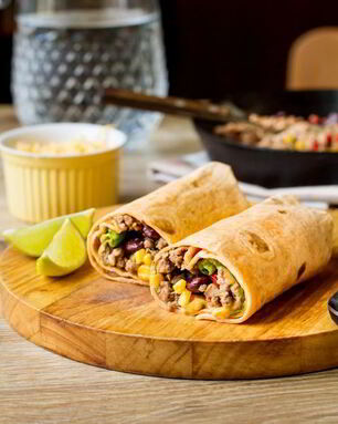 Буррито с говядиной и красной фасолью
