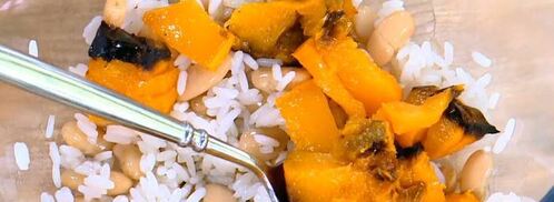 буррито с тыквой, курицей и фасолью. Шаг 9