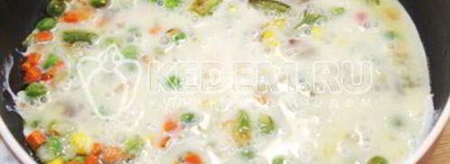 бутерброд с овощами и омлетом. Шаг 5