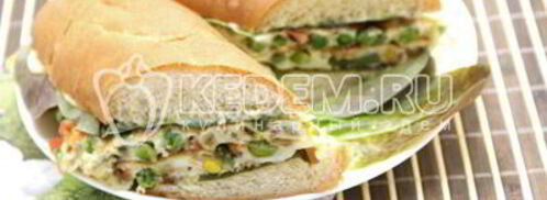 бутерброд с овощами и омлетом. Шаг 11