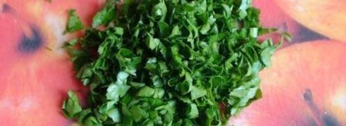 бутербродный тортик с окороком и яйцом. Шаг 5