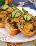 Бутерброды с шампиньонами в духовке