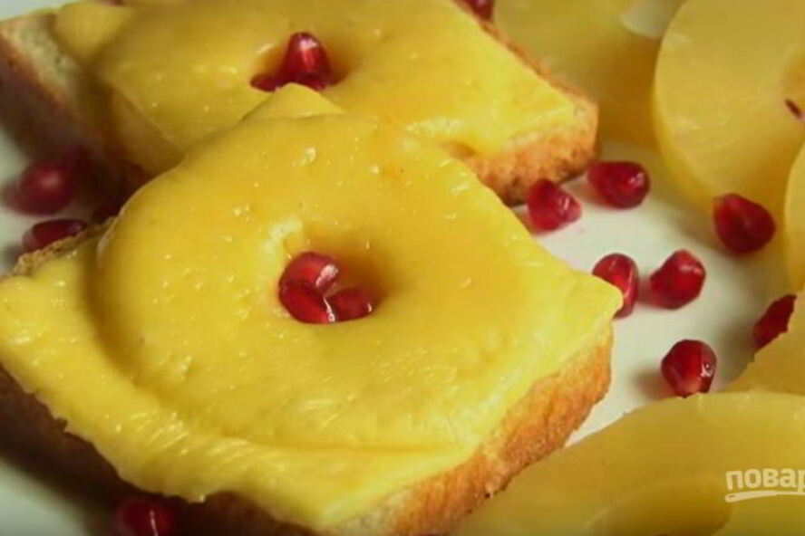 Рецепт бутербродов с сыром и ананасами