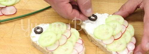 детский бутерброд рыбки. Шаг 4