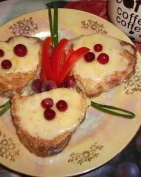 Горячие бутерброды из батона с сыром