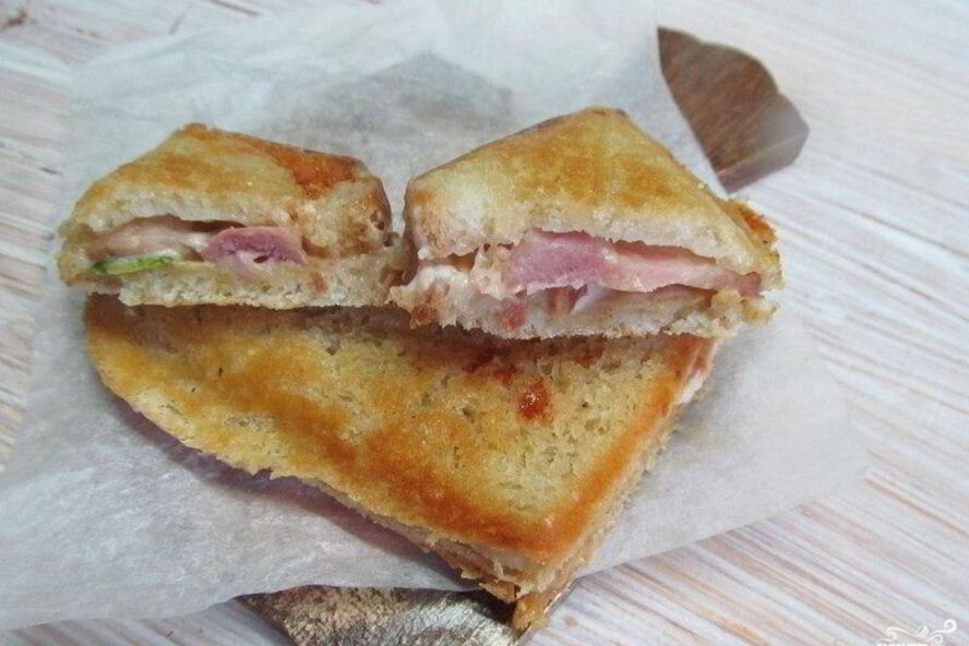 Рецепт горячих бутербродов в бутерброднице