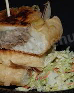 Оригинальные бутерброды с грушей и сыром бри