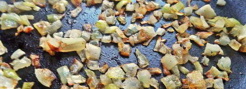 открытый бутерброд с овощами и килькой. Шаг 5