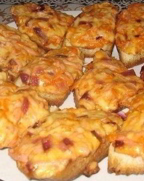 Простые горячие бутерброды в духовке