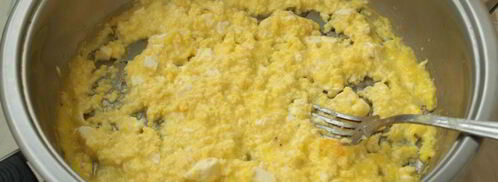 зеленые бутерброды с омлетом и брынзой. Шаг 4