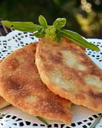 Чебуреки домашние с мясом