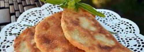 чебуреки домашние с мясом. Шаг 11