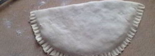 чебуреки из слоеного теста. Шаг 11