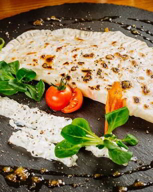 Чебуреки из цуккини пикантные