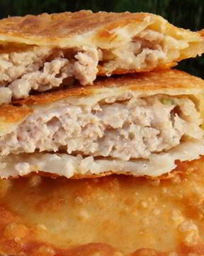 Чебуреки на кефире с мясным фаршем
