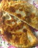 Чебуреки с ветчиной и сыром