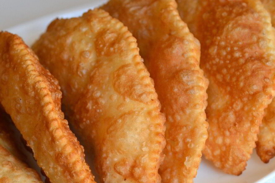 Рецепт чебуреков сырных