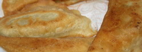 сочные хрустящие чебуреки со свининой. Шаг 10