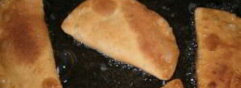 тесто для чебуреков на минералке. Шаг 6