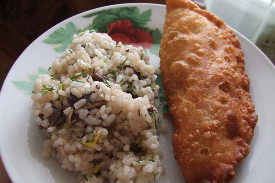 Рецепт теста для чебуреков