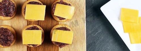 канапе чизбургер. Шаг 3