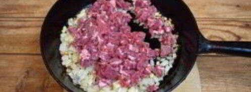 макароны чизбургер. Шаг 3