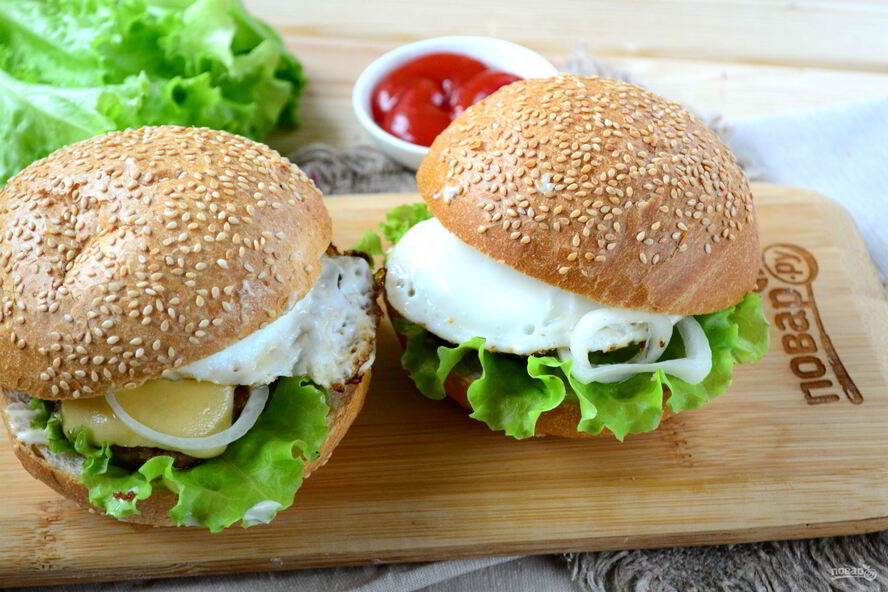Рецепт завтрака в чизбургере