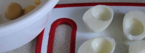 фаршированные яйца с икорным кремом. Шаг 3