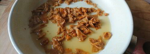 яйца, фаршированные жареными лисичками. Шаг 3