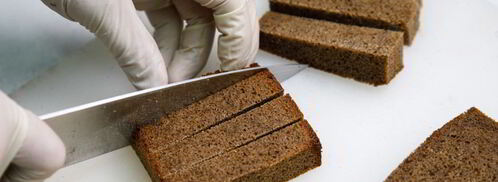 чесночные гренки с соусом. Шаг 4