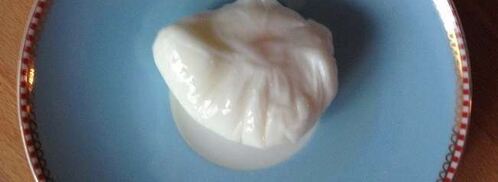 гренки из черного хлеба с вареным яйцом. Шаг 10