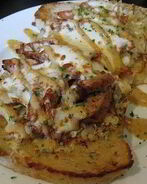 Гренки с курицей и сыром