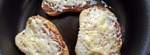 гренки с сыром и яйцом на сковороде. Шаг 14