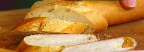 гренки с зеленым горошком, семгой и мятой. Шаг 3