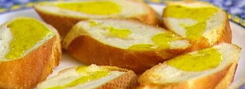 гренки с зеленым горошком, семгой и мятой. Шаг 7