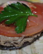 Пикантные гренки с печенью