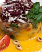 Баклажанная икра на тыквенном пюре