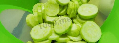 диетическая кабачковая икра в рукаве. Шаг 3