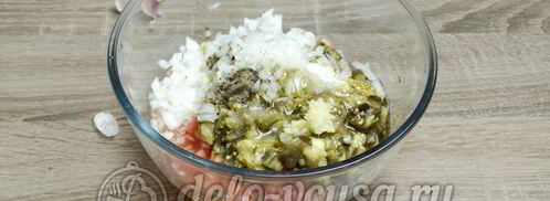 икра из баклажанов со свежими помидорами. Шаг 11