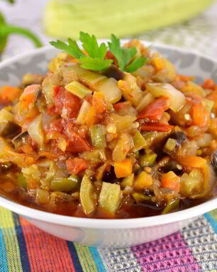 Икра из кабачков и баклажанов в мультиварке