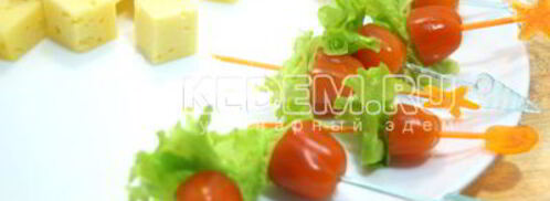 канапе рождественский венок. Шаг 4