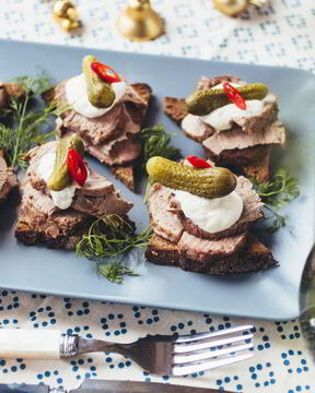 Канапе с ростбифом