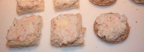 нежные канапе с копченым лососем. Шаг 6