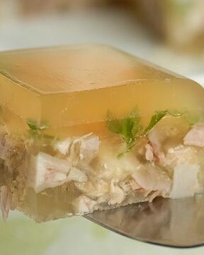 Мясной холодец