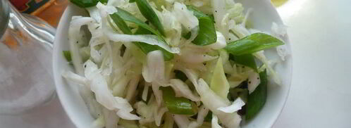 хот-дог с капустным салатом. Шаг 3