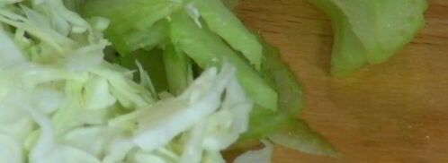 хот-доги с зелеными овощами и горчичным майонезом. Шаг 6