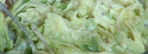 хот-доги с зелеными овощами и горчичным майонезом. Шаг 9