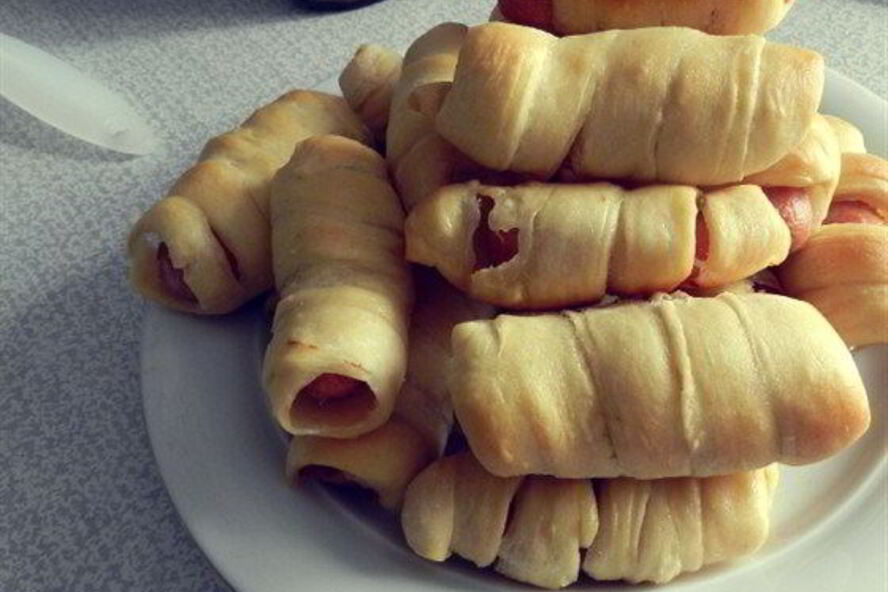 Рецепт хот-догов в спиральках из теста