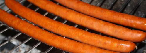 хотдоги с венгерскими колбасками в лаваше на мангале. Шаг 4